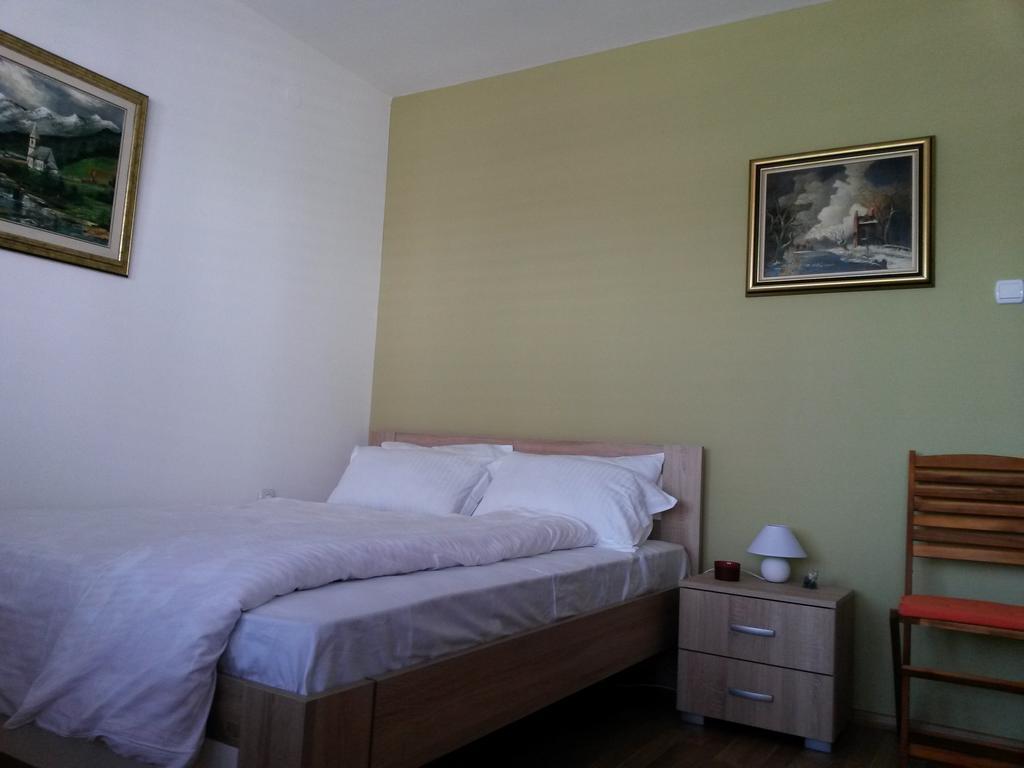 Garden Vila Gyevgyelija Szoba fotó